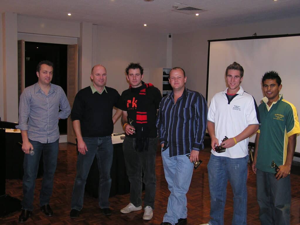 1000 runs Club - 2005/06