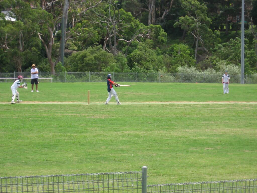 Our Girls at Fred Caterson playing Castle Hill RSL - 2008/09 season.