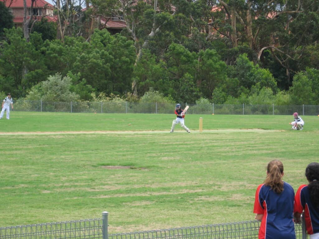 Our Girls at Fred Caterson playing Castle Hill RSL - 2008/09 season.