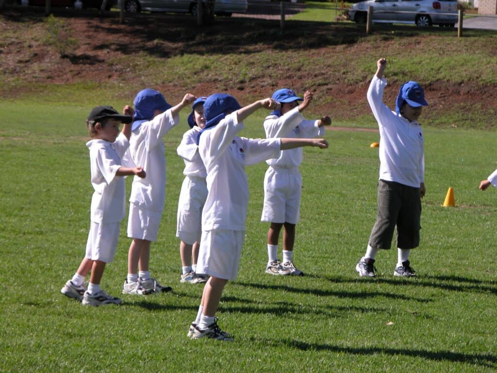 Kanga Warm-up 2004-05