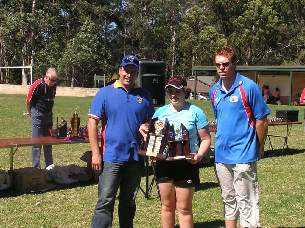 Lisa Sthalekar Award Kirsten Wraith 2005
