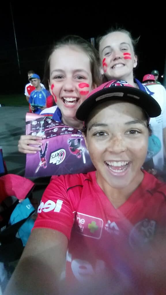 Girls cricket