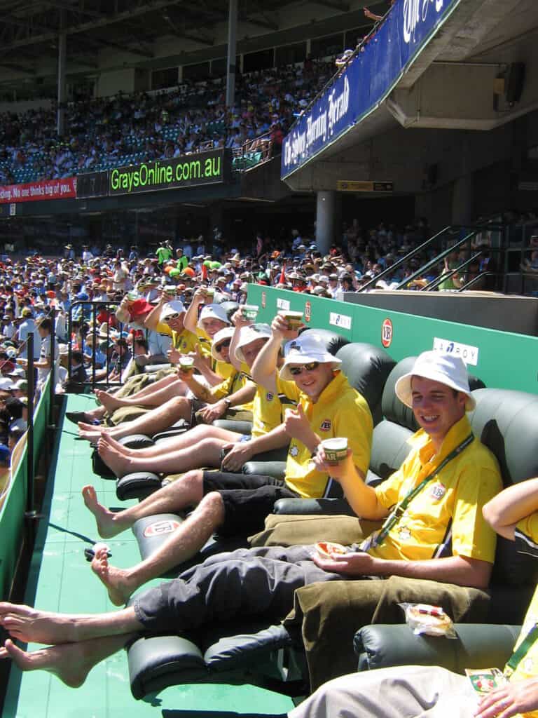 Warney's Wing February 2008