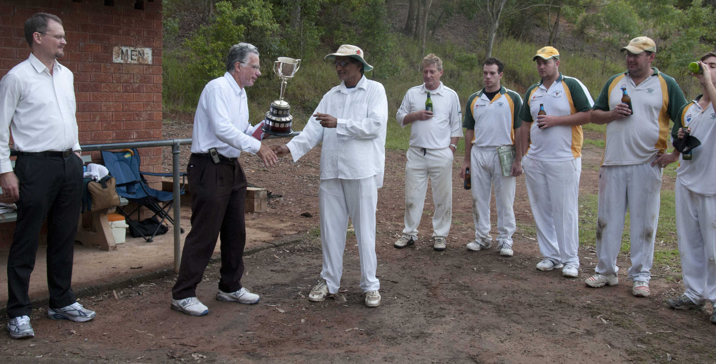 Presentation - Kishore trophy2