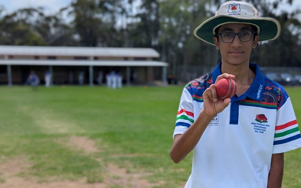 Hiren Pathak U17 Red 4 for 0