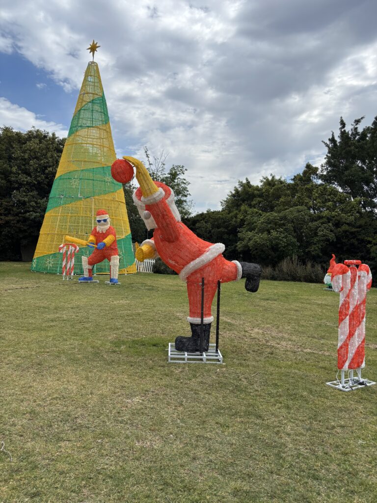 Christmas - Santa - Hunter Valley Gardens - 17102025