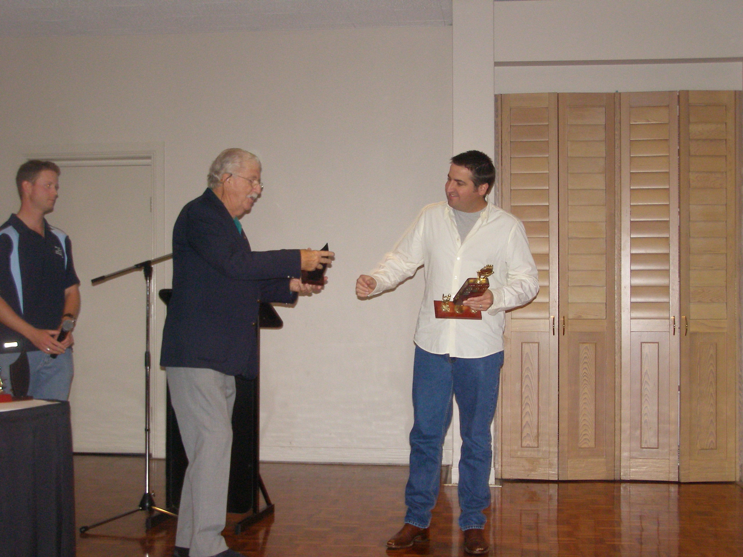 Barry-McDonald-and-Glenn-OConnor-Presidents-Award-2008
